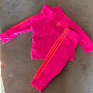 Adidas 12 month tracksuit ❤️